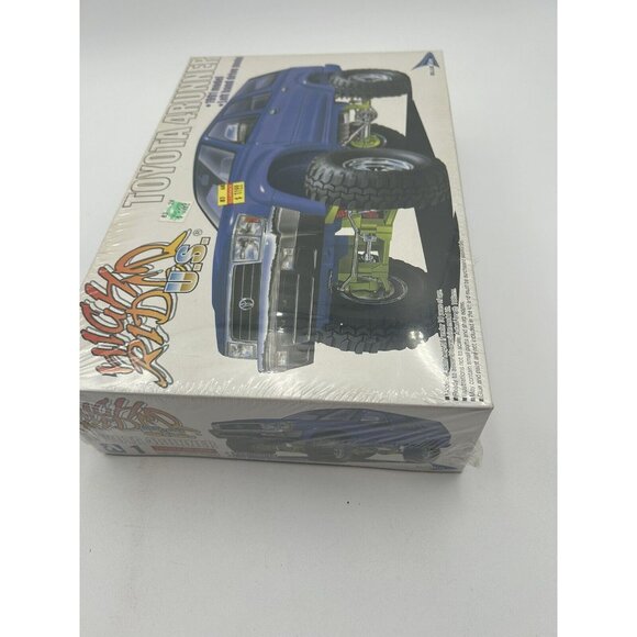 AOSHIMA TOYOTA 4RUNNER SURF HIGH RIDER U.S. 1991 LHD 1:24 MODEL KIT - Picture 3 of 6